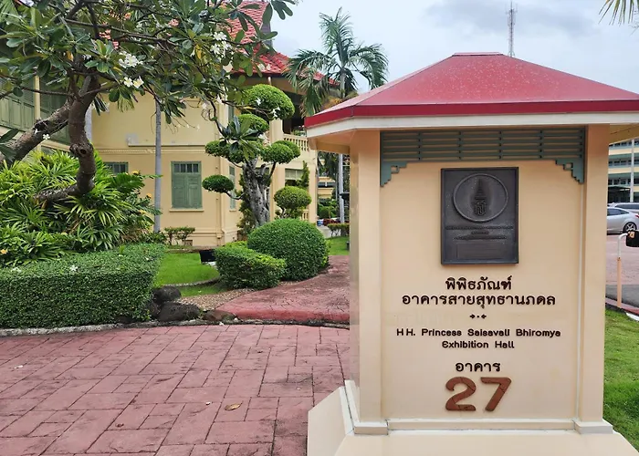 Suan Sunandha Palace Hotel
