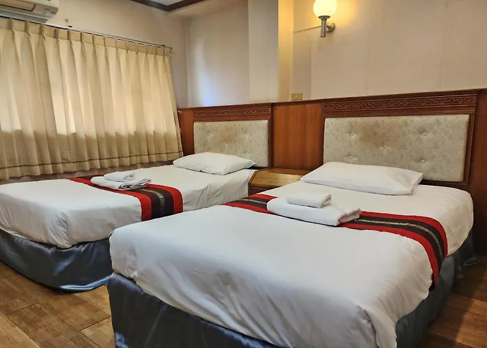 Suan Sunandha Palace 3*