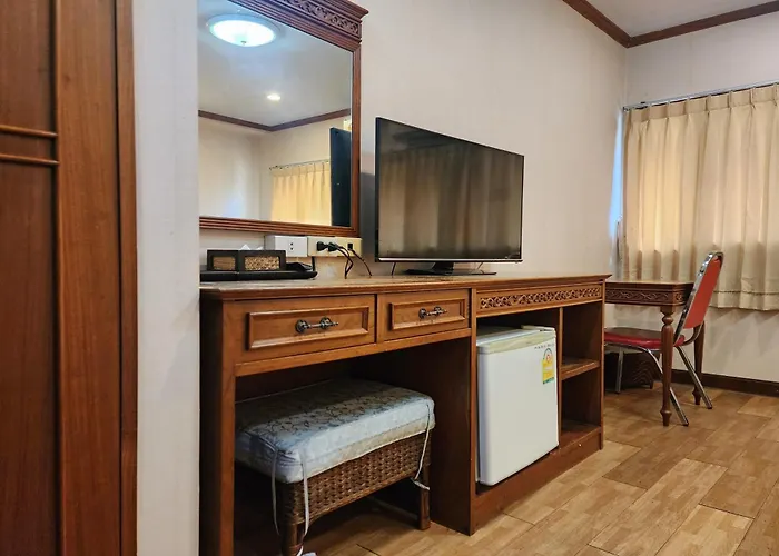 Suan Sunandha Palace 3*